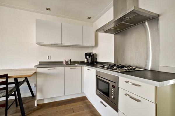 Medium property photo - Albert Cuypstraat 42B, 1072 CV Amsterdam